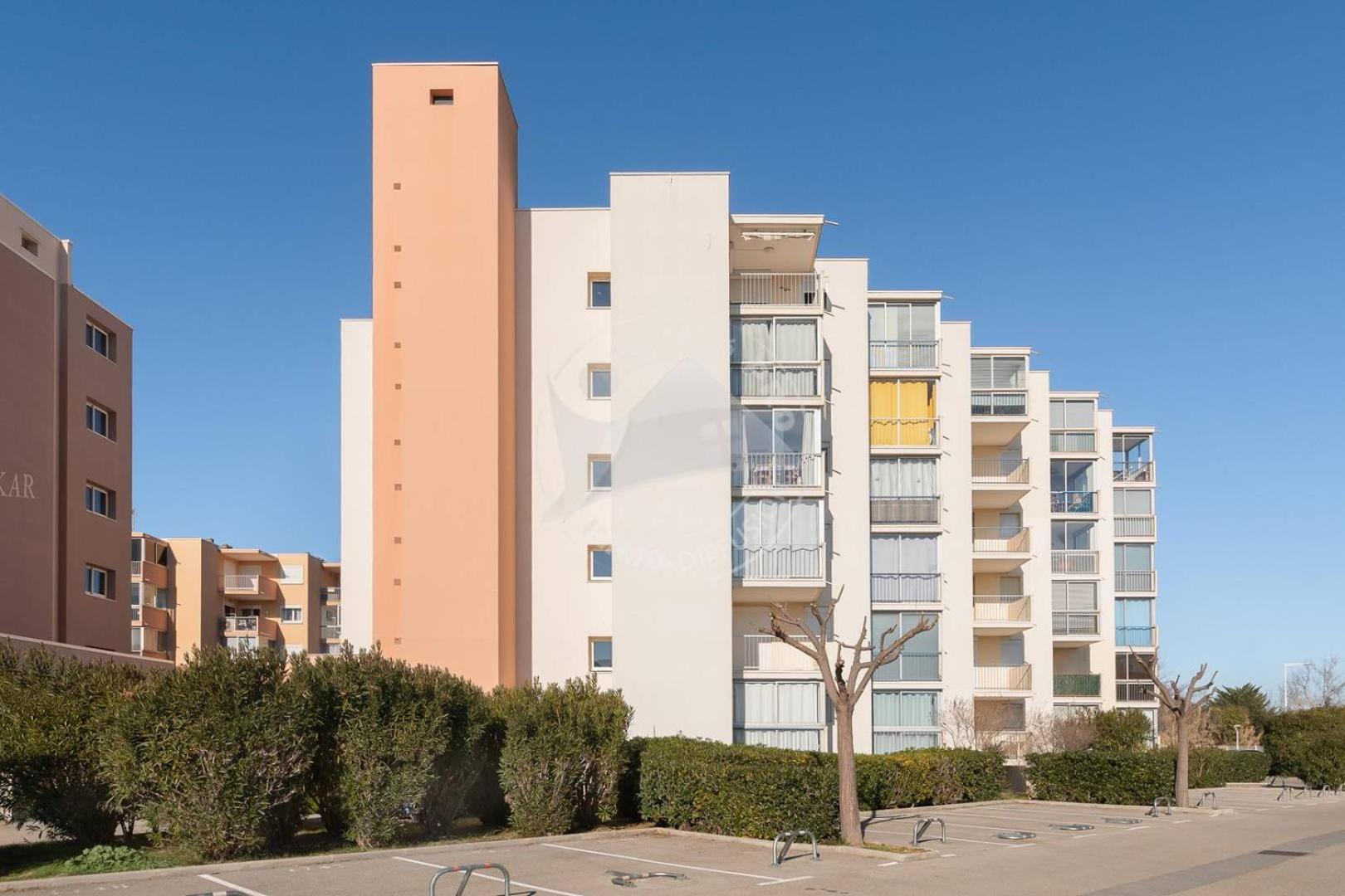 As21116 - P2 Centre Ville Dans Une Residence A 200M De La Plage Le Grau-du-Roi Exterior foto